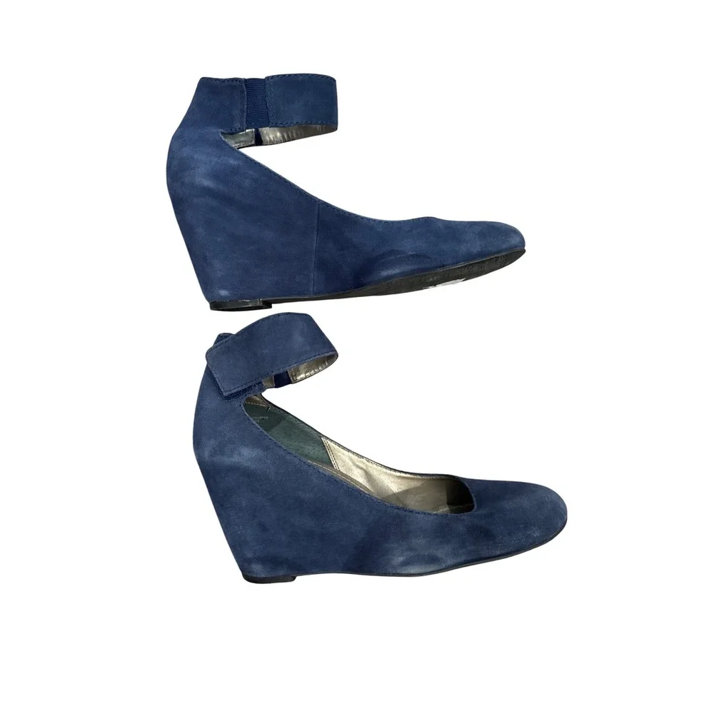 TESORI Navy Blue Suede Ankle Strap Wedge Heels Women's‎ Size 12M